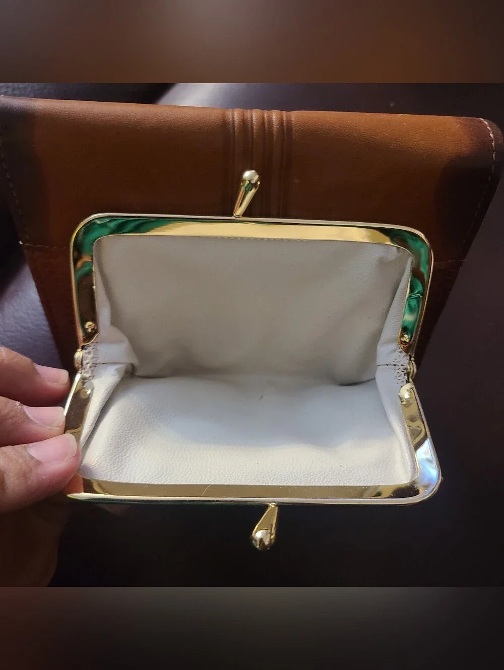 Princess Gardner Genuine Lambskin Wallet Kiss Lock Frame Clasp Vintage Brown
